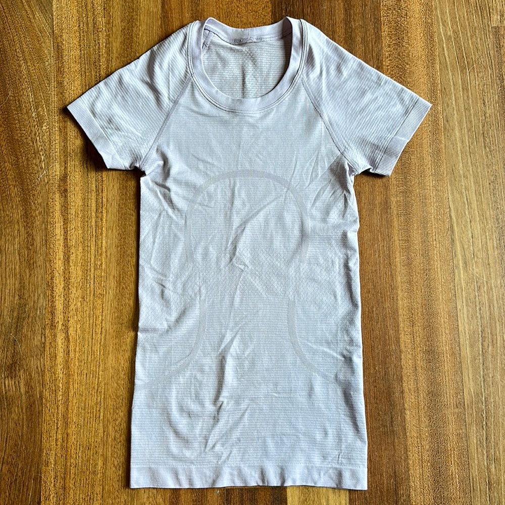 NWOT Lululemon Swiftly Tech 2.0 Hip Length Tee
